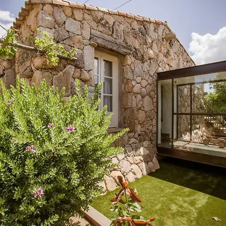 Villa de 7 chambres avec piscine privee jacuzzi et jardin clos a Porto Vecchio a 6 km de la plage Porto Vecchio