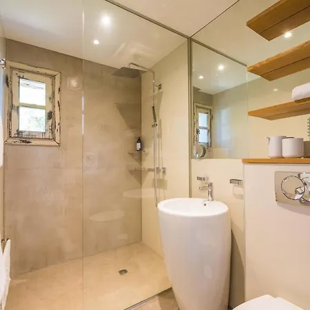 Villa Villa de 7 chambres avec piscine privee jacuzzi et jardin clos a Porto Vecchio a 6 km de la plage Porto Vecchio