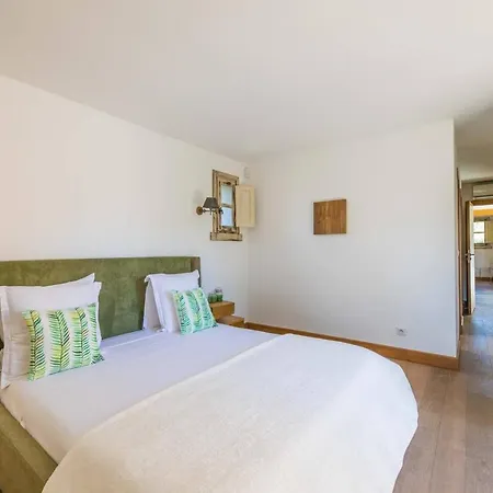 Villa Villa De 7 Chambres Avec Piscine Privee Jacuzzi Et Jardin Clos A Porto Vecchio A 6 Km De La Plage