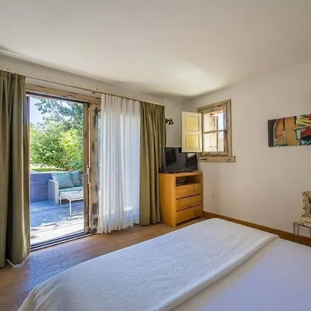 Villa Villa de 7 chambres avec piscine privee jacuzzi et jardin clos a Porto Vecchio a 6 km de la plage Porto Vecchio