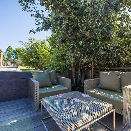 Villa Villa de 7 chambres avec piscine privee jacuzzi et jardin clos a Porto Vecchio a 6 km de la plage